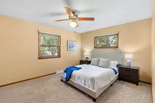 2420 Ensign Ave N, Golden Valley, MN 55427 - Photo 15