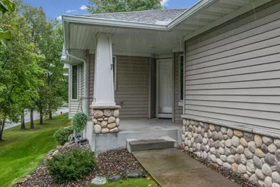 9250 Blackoaks Lane N, Maple Grove, MN 55311 - Photo 3