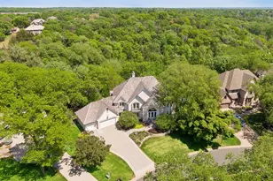 10444 Purdey Rd, Eden Prairie, MN 55347 - Photo 3