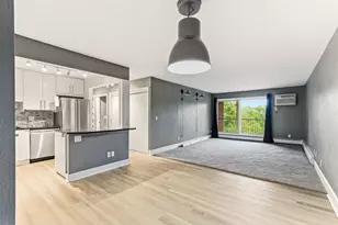 1700 Four Oaks Rd, Eagan, MN 55121 - Photo 9