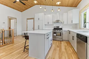 24922 Crescent View Rd, Paynesville, MN 56362 - Photo 23