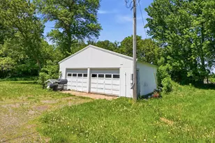 8005 381st Ave NW, Dalbo, MN 55017 - Photo 29