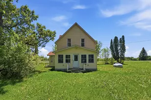 8005 381st Ave NW, Dalbo, MN 55017 - Photo 1