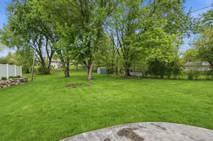 8608 33rd Ave N, New Hope, MN 55427 - Photo 37