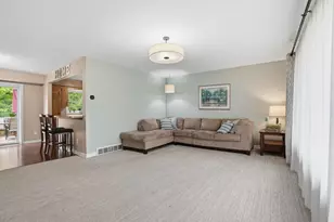 8608 33rd Ave N, New Hope, MN 55427 - Photo 5