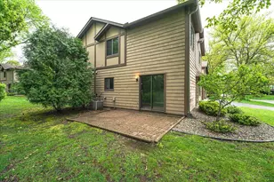 11574 Carriage Ct, Eden Prairie, MN 55344 - Photo 15