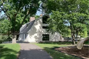 11574 Carriage Ct, Eden Prairie, MN 55344 - Photo 25