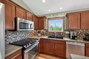 4201 Dodge Ln NE, Rochester, MN 55906 - Photo 13