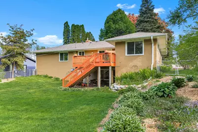 676 Shryer Avenue W, Roseville, MN 55113 - Photo 29