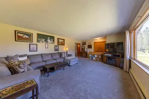 910 SW 4th Ave, Grand Rapids, MN 55744 - Photo 9