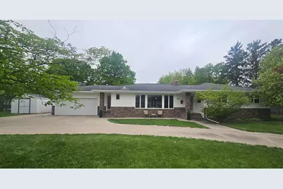 225 Wegener Drive, Breckenridge, MN 56520 - Photo 1
