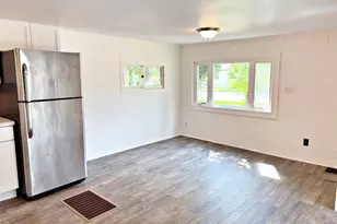 304 Central Ave N, Park Rapids, MN 56470 - Photo 7