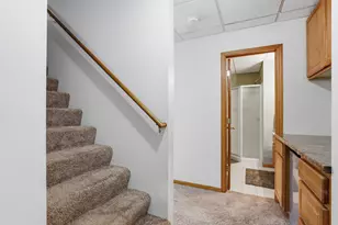 2361 Stone Creek Dr, Chanhassen, MN 55317 - Photo 35