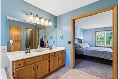 2361 Stone Creek Drive, Chanhassen, MN 55317 - Photo 29