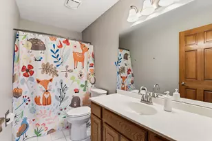 2361 Stone Creek Dr, Chanhassen, MN 55317 - Photo 33
