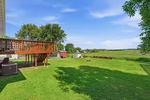 1240 Lokhorst St, Baldwin, WI 54002 - Photo 33