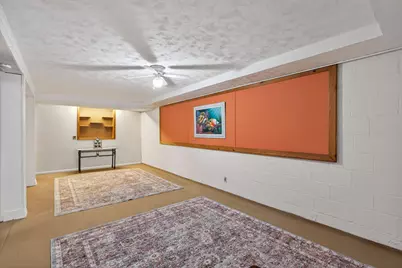 11311 Lorry Lane W, Minnetonka, MN 55305 - Photo 15