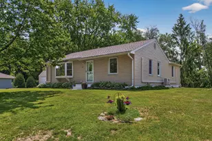 11311 Lorry Ln W, Minnetonka, MN 55305 - Photo 3