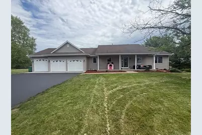 545 Kreuziger Road, Kinnickinnic Township, WI 54023 - Photo 1