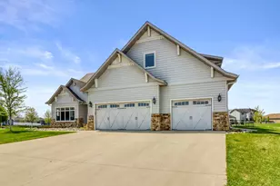 4232 54th Ave S, Fargo, ND 58104 - Photo 3