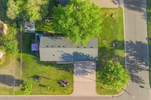 2101 Laramie Trail, Brooklyn Park, MN 55444 - Photo 23