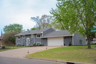 2101 Laramie Trail, Brooklyn Park, MN 55444 - Photo 3