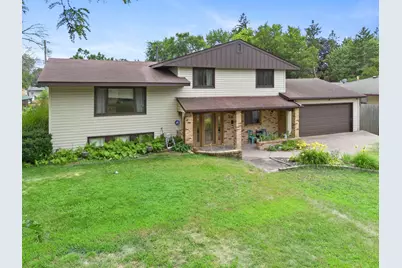 2607 64th Avenue N, Brooklyn Center, MN 55430 - Photo 1