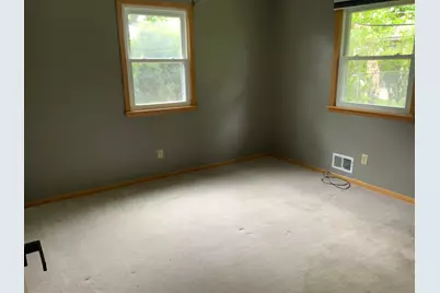 954 Miller Street S, Shakopee, MN 55379 - Photo 13