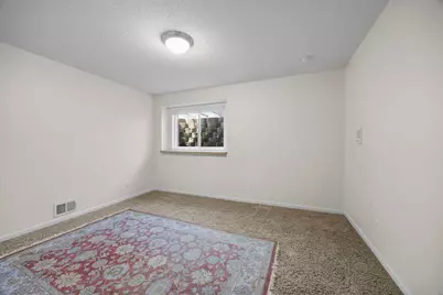 9820 Deerbrook Drive, Chanhassen, MN 55317 - Photo 35