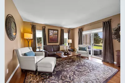 9820 Deerbrook Drive, Chanhassen, MN 55317 - Photo 13