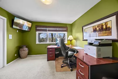9820 Deerbrook Drive, Chanhassen, MN 55317 - Photo 29