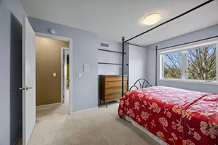 9820 Deerbrook Dr, Chanhassen, MN 55317 - Photo 31