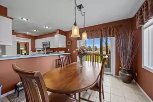 9820 Deerbrook Dr, Chanhassen, MN 55317 - Photo 21