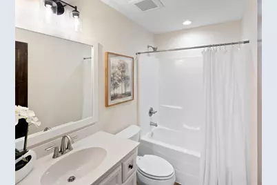 2524 Buchanan Lane S, Cambridge, MN 55008 - Photo 15