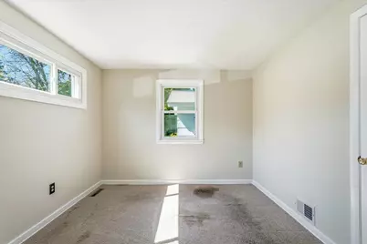 25 W 7th Street, Rush City, MN 55069 - Photo 9