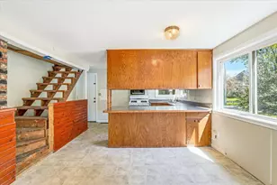 25 W 7th St, Rush City, MN 55069 - Photo 7