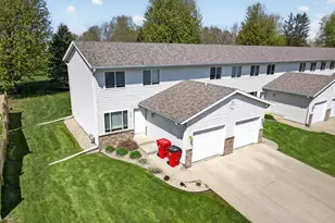 310 10th Ave NW, Byron, MN 55920 - Photo 1