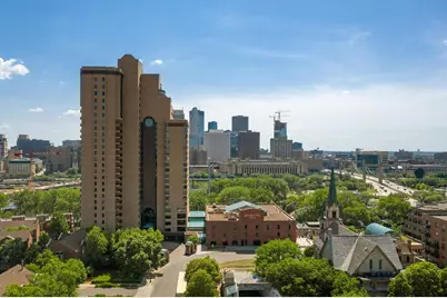 110 Bank Street SE #L2603, Minneapolis, MN 55414 - Photo 3