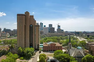 110 Bank St SE, Minneapolis, MN 55414 - Photo 3