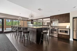 110 Bank St SE, Minneapolis, MN 55414 - Photo 71
