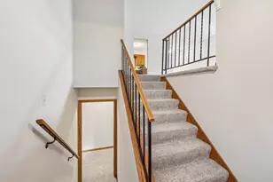 13008 Oliver Ave S, Burnsville, MN 55337 - Photo 3