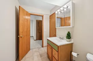 13008 Oliver Ave S, Burnsville, MN 55337 - Photo 17