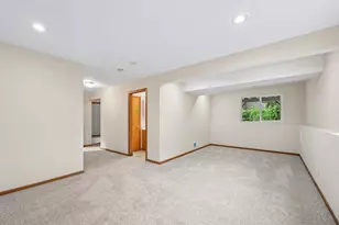 13008 Oliver Ave S, Burnsville, MN 55337 - Photo 19