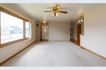 374 W Vine Street, Mondovi, WI 54755 - Photo 7