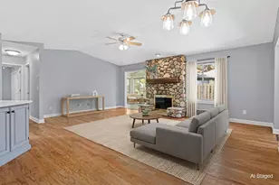 1860 Juneau Ln N, Plymouth, MN 55447 - Photo 5