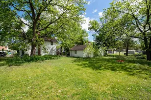 610 3rd Ave SE, Waseca, MN 56093 - Photo 5