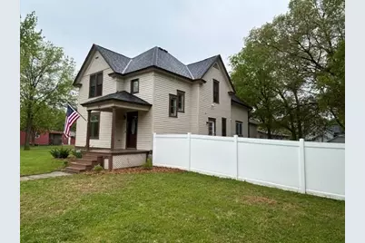 324 S Swift Avenue, Litchfield, MN 55355 - Photo 11