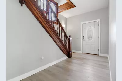 324 S Swift Avenue, Litchfield, MN 55355 - Photo 9