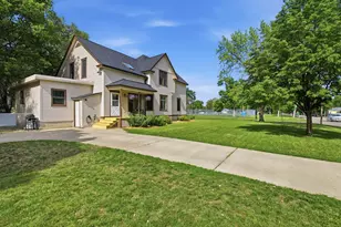 324 S Swift Ave, Litchfield, MN 55355 - Photo 25