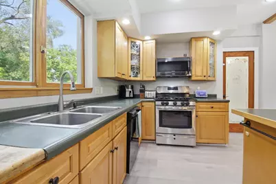 324 S Swift Avenue, Litchfield, MN 55355 - Photo 13